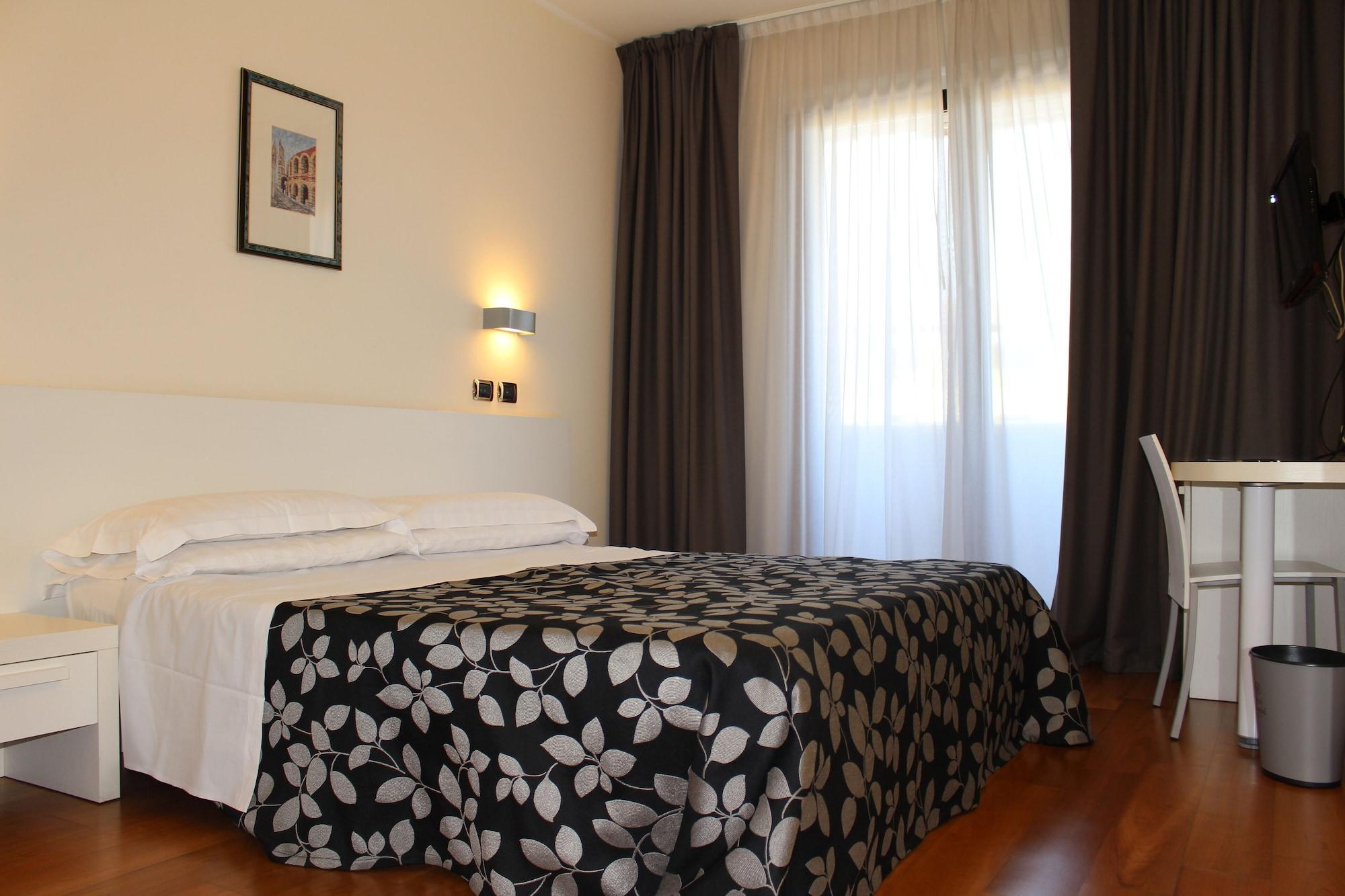 Hotel Brandoli Verona Esterno foto