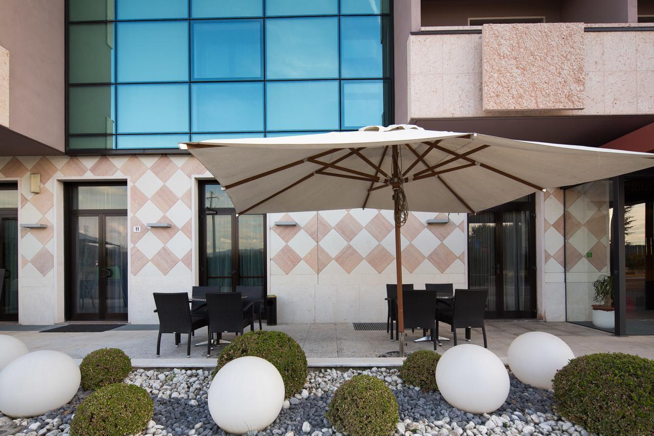 Hotel Brandoli Verona Esterno foto